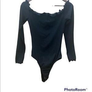 rue21 Bodysuit Black Ruffled Sz.Small Ribbed